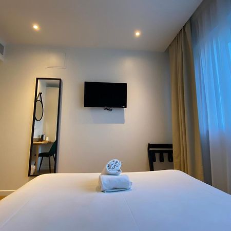 Oskar Hotel Annemasse Luaran gambar