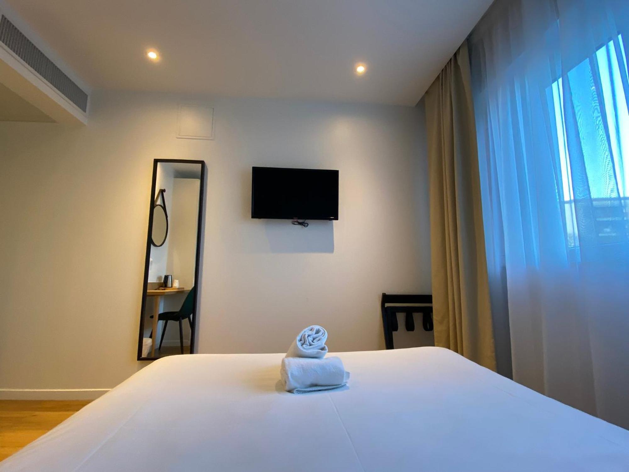 Oskar Hotel Annemasse Luaran gambar
